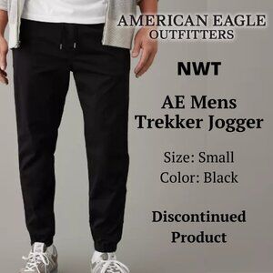 AE Mens Black Trekker Jogger - NWT - Size Small